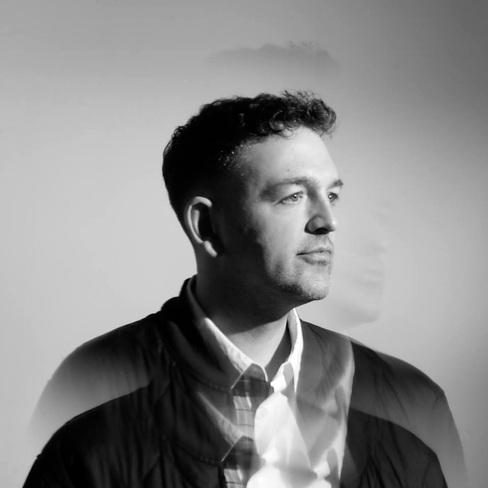 trenchmag's tweet photo. .@om_unit shares absorbing new video "What Can I Be" f/ Amos https://t.co/BQYZhYJX73 https://t.co/Yg0PE1xpOl