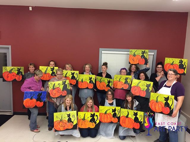 artpartyNB's tweet photo. We just love doing private parties!! So much fun!  https://t.co/fEvQTIttKD #artparty #paintparty #mostfunever #frederictonnb #stjohnambulan https://t.co/qN8jwJAAbt