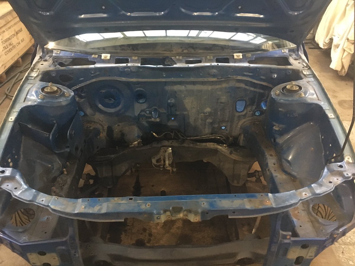 offenderoffroad's tweet photo. Ready to cut the floor out https://t.co/2KVlUWmDmR