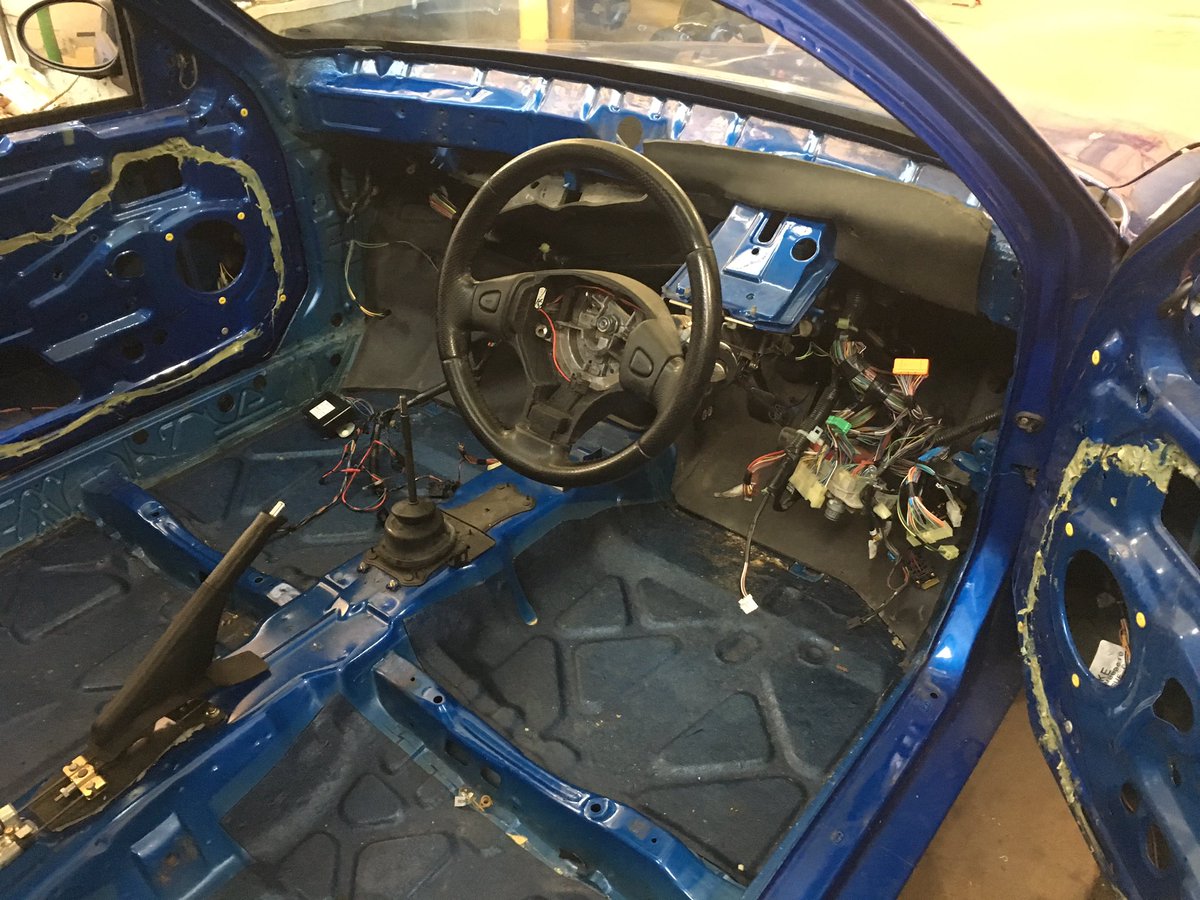 offenderoffroad's tweet photo. Almost an empty shell https://t.co/x59bIKaNdI