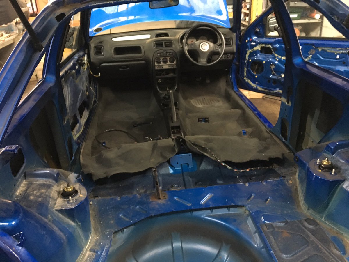 offenderoffroad's tweet photo. Almost an empty shell https://t.co/x59bIKaNdI
