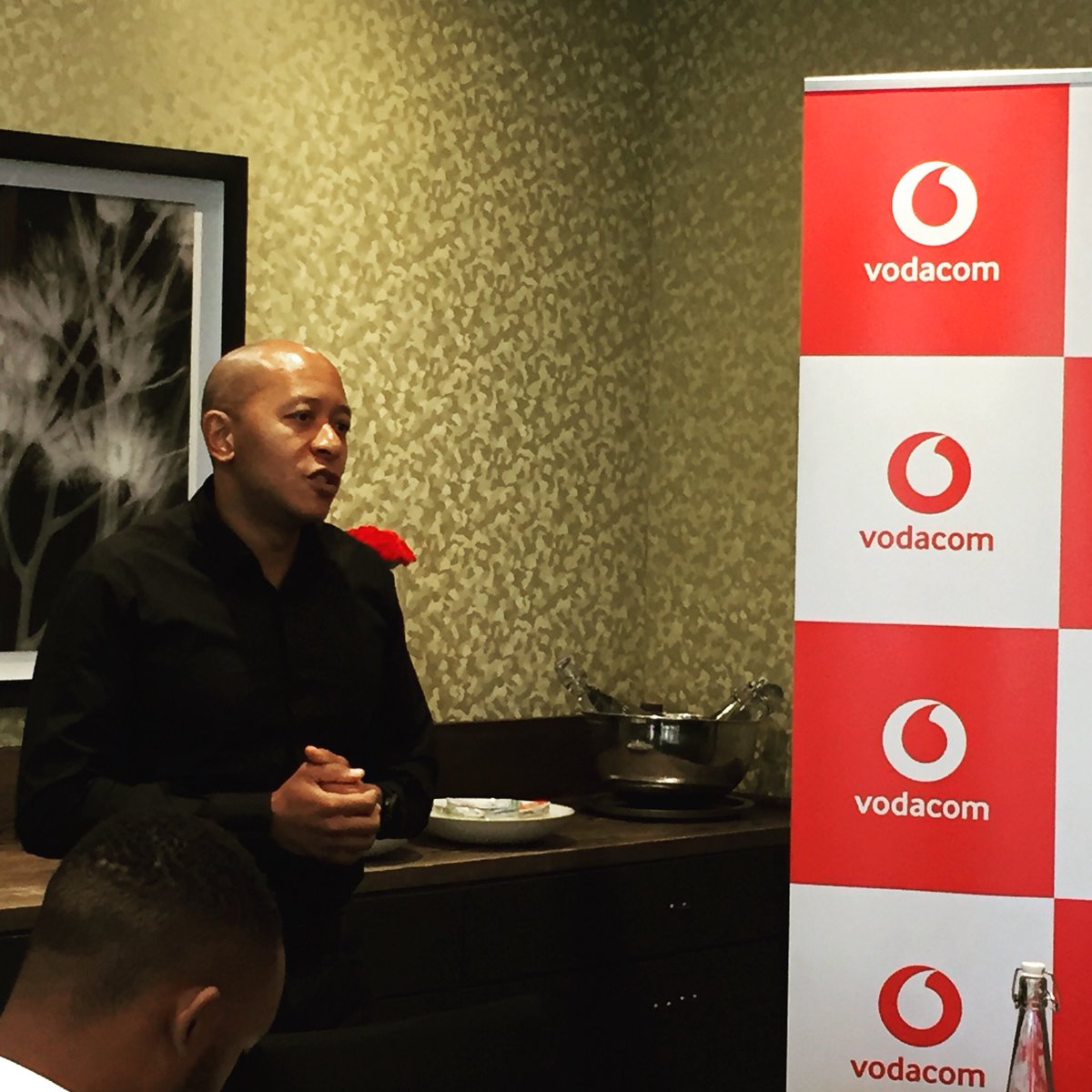 carlyritz's tweet photo. Abey Mokgwatsane talking about @Vodacom new summer campaign #ShakeEveryDay #clientlaunch https://t.co/4jH46rEQFT
