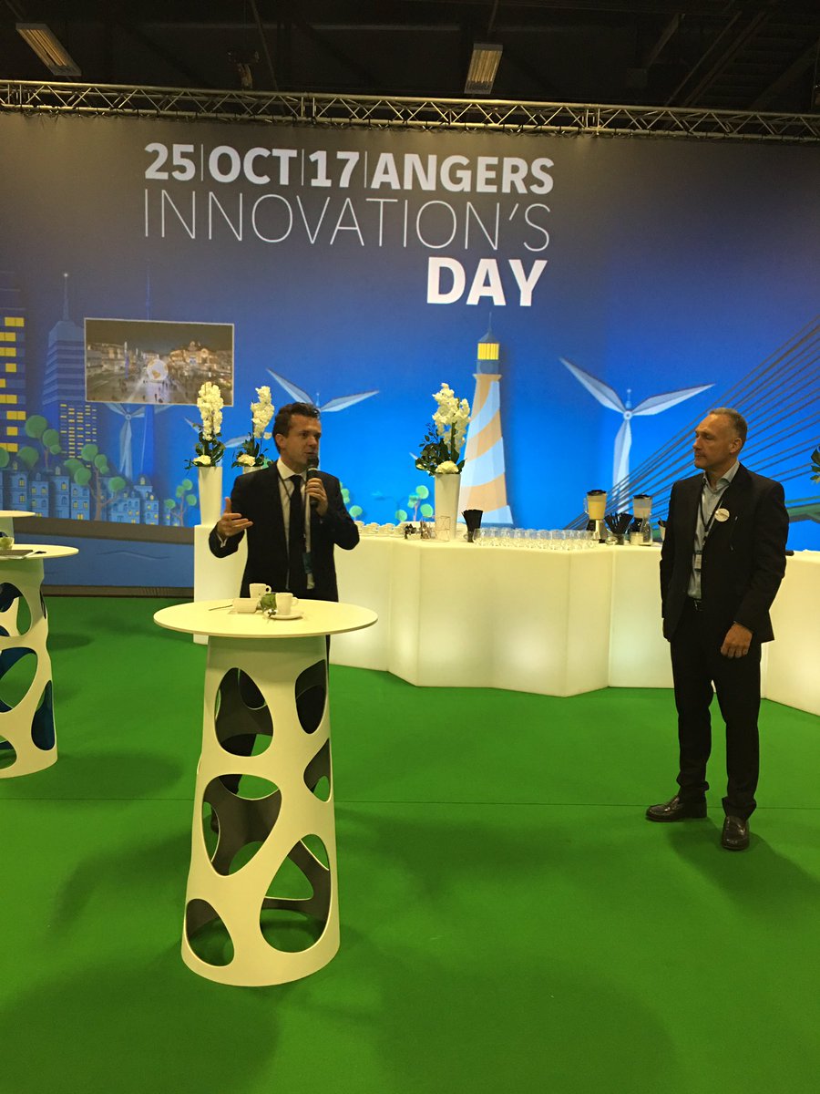 VINCIEnergies's tweet photo. Inauguration de l'#Innovation's Day de #VINCIEnergies par @ChristopheBechu, maire d'#Angers #ConnectWeek https://t.co/p26QoYd43H