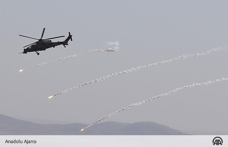 anadoluajansi's tweet photo. ATAK, #Dubai'de şov yapacak https://t.co/gTmktQDySG https://t.co/OVBPJwxAvn