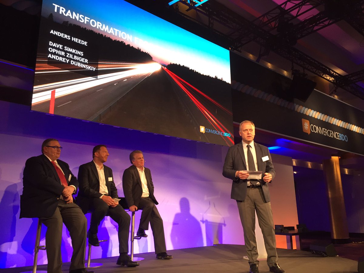 SMMDARLEY's tweet photo. Transformation from the Front Line - three BDO greats on stage #convergenceBDO https://t.co/PS60yNldtD