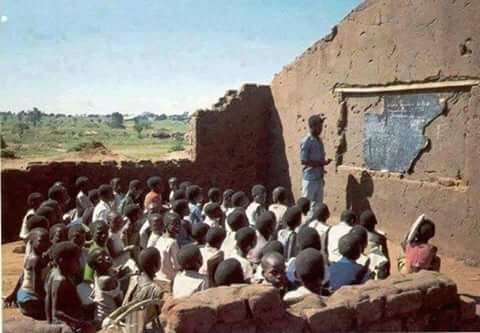 Bakhaw0693's tweet photo. L'éducation une source d'enrichissement et de développement #JASPF https://t.co/jl1WwPddDx