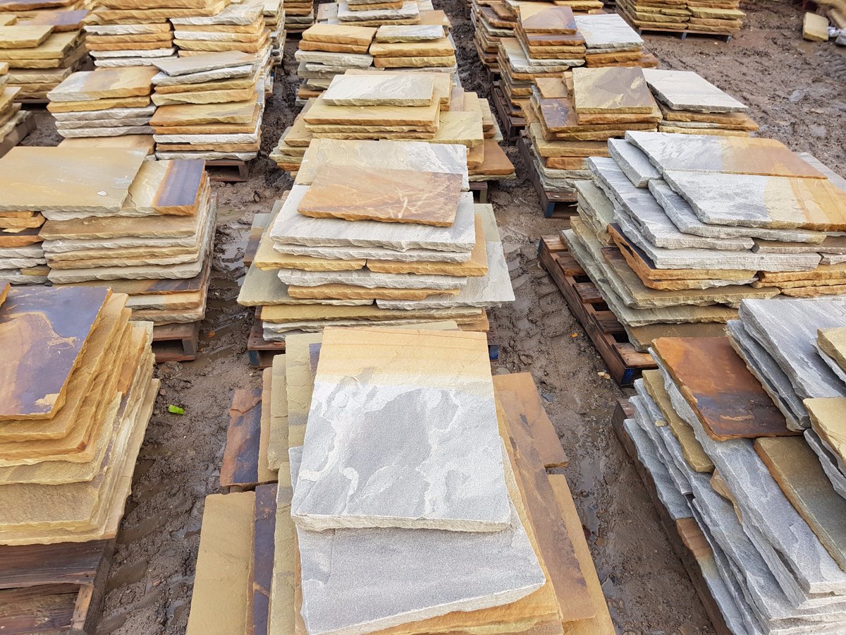 randandasquith's tweet image. *NEW PRODUCT* Fly Flats Flags available @randandasquith 
#yorkstone #natural #stone #flags #yorkshire