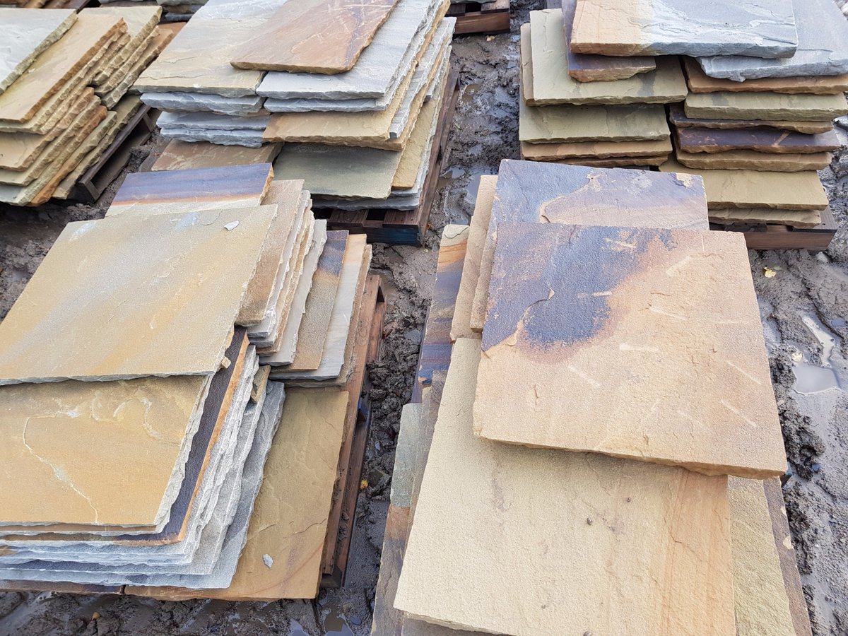 randandasquith's tweet image. *NEW PRODUCT* Fly Flats Flags available @randandasquith 
#yorkstone #natural #stone #flags #yorkshire