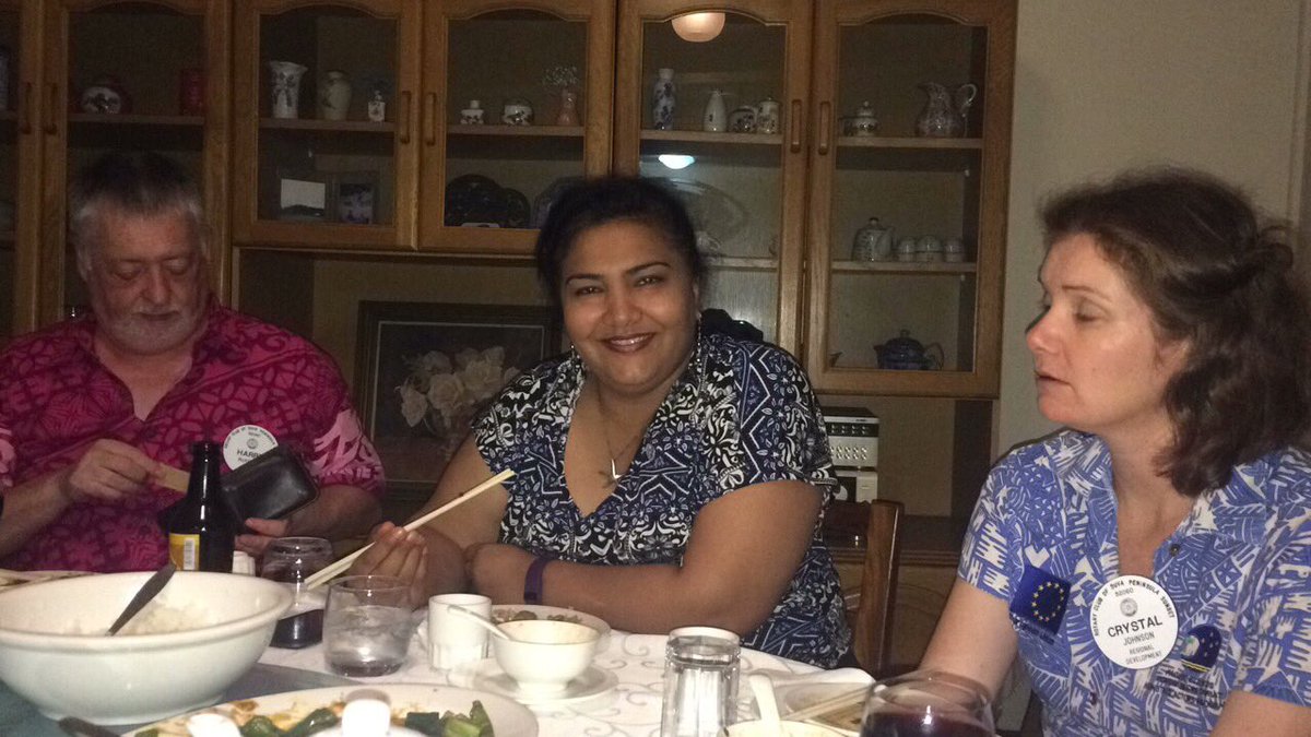 BMalimali's tweet photo. Happiest little #Rotary club in the world #RotaryInMotion #ChristmasHamper distrib coming up #MakingADifference @shahanadidar @joshdrugs https://t.co/ip5R3D1iLU