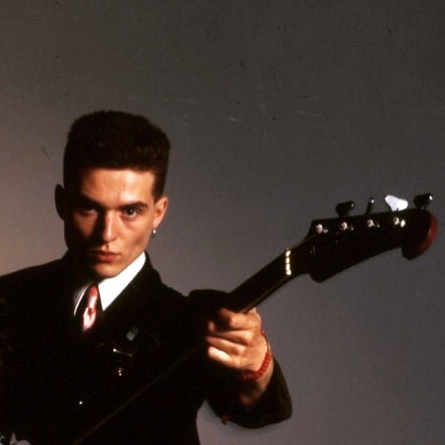 deXterBentley's tweet photo. When I Woz Young! #OnceUponATime #Circa85 #CircusCircusCircus https://t.co/FiWSjqPYVf
