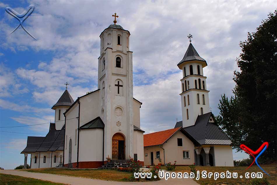 UpoznajSrpsku's tweet photo. Манастир Дуга Њива
https://t.co/SeyScjt3dF

#Modrica #Manastir #DugaNjiva #Pravoslavlje #Trebava #RepublikaSrpska #UpoznajSrpsku #CarLazar https://t.co/L8S40IFBjZ