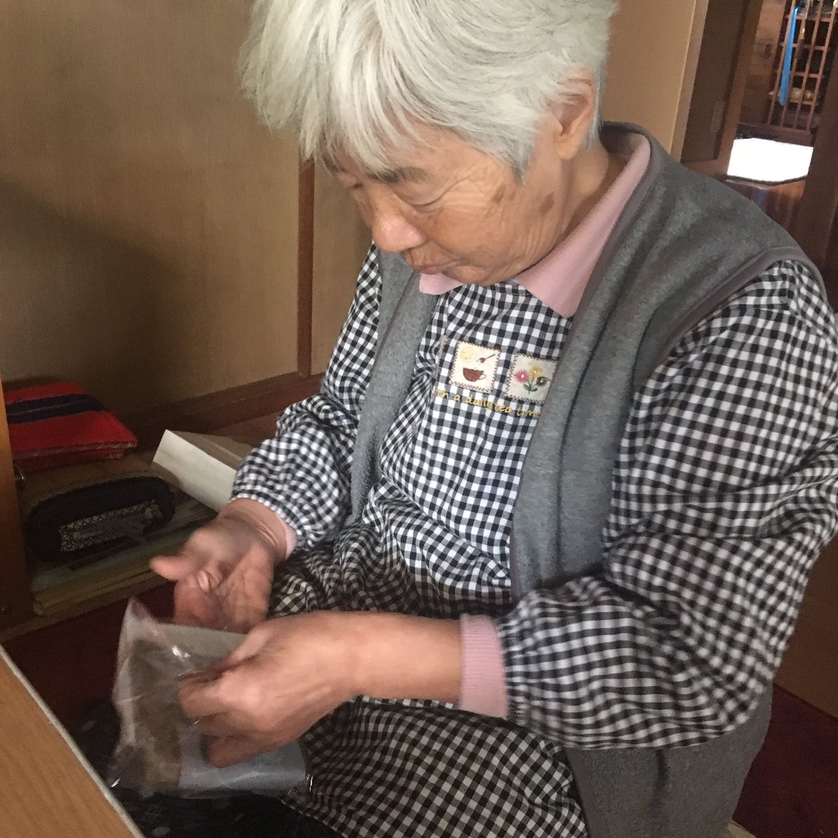 MMsk0's tweet photo. おめでとう80歳🎉

長生きしてくださいな👍👍 https://t.co/Zlubp3ySa1