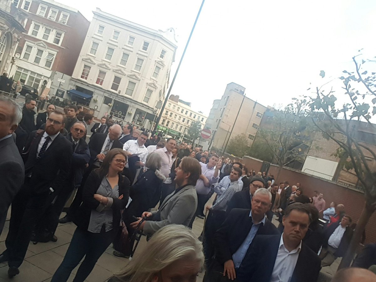 ChiaraBeltrame3's tweet photo. @LondonBuildExpo come on open the doors we are all here eager to explore https://t.co/eZPTSioMuo