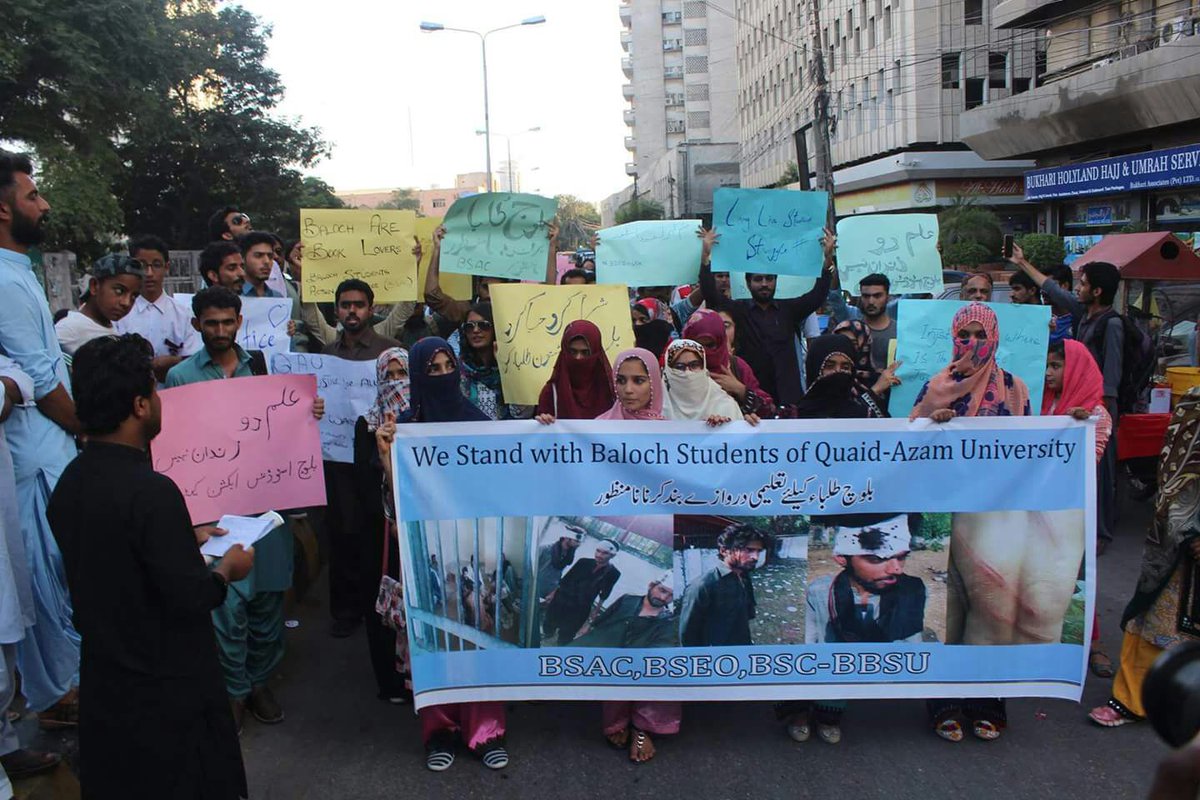 rozard_baloch's tweet photo. We stand with #Balochstudents of #QAU..
#RestoreExpelledStudents
#QAUstrike
@minerwatahir @StudentsRights https://t.co/VYiOnl2P2U