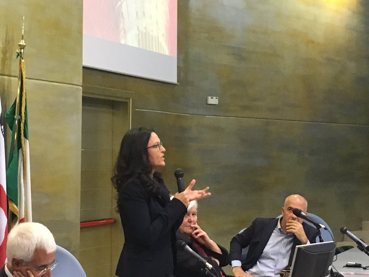 DiGuardo: il clab unica esplora l'adiacente possibile! L'innovazione che si crea sul confine <a href="/UnicaLiaisonOff/">Unica Liaison Office</a> <a href="/univca/">Università degli Studi di Cagliari</a> <a href="/CLabCagliari/">CREA UniCa</a>