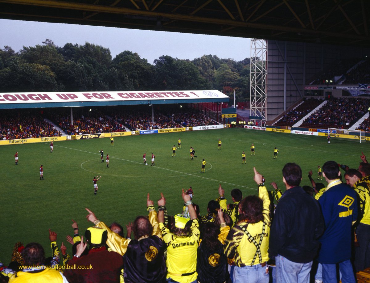 HOMESofFOOTBALL's tweet photo. MOTHERWELL Vs Borussia Dortmund
by Stuart Roy Clarke 1994
https://t.co/n3jRcGMY8b   
#MotherwellFC #BVB https://t.co/4kDZCQkNQb