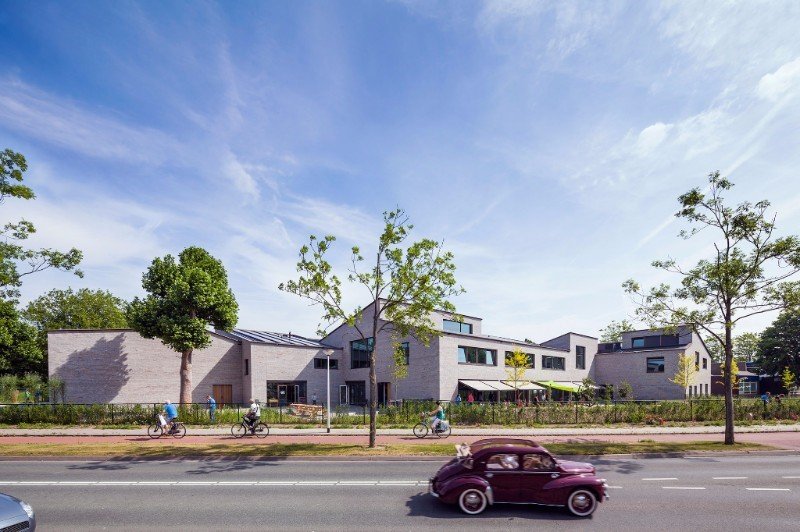 Multifunctionele accommodatie met meerdere gebruikers <a href="/dezwartehond/">De Zwarte Hond</a> #MFA happybuildingindex.nl/nieuws/2017101…