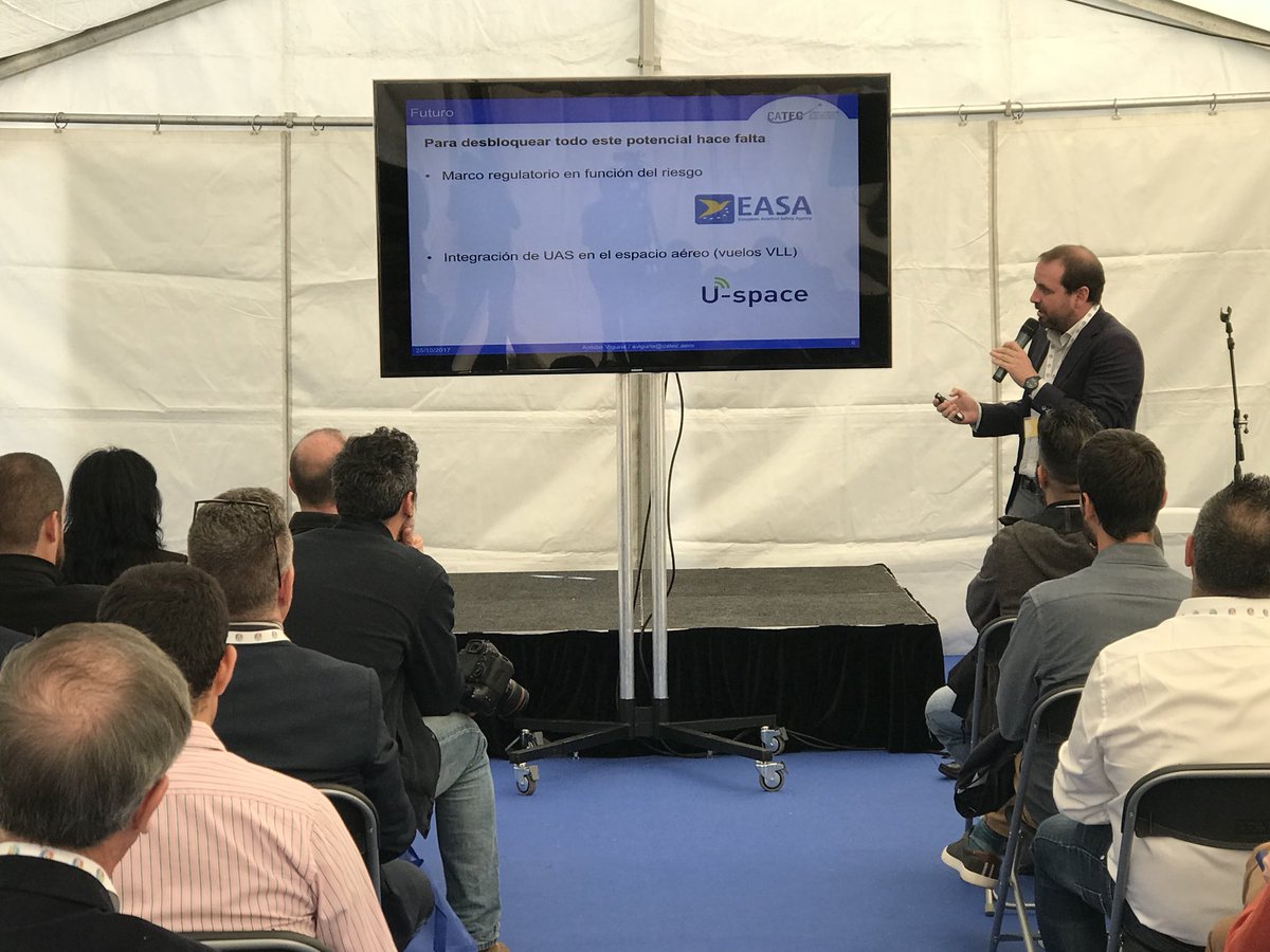 grupoalava's tweet photo. Antidio Viguria de @FADA_CATEC en #IMPhocus17 ¡Gracias! https://t.co/QQugs0p6IH
