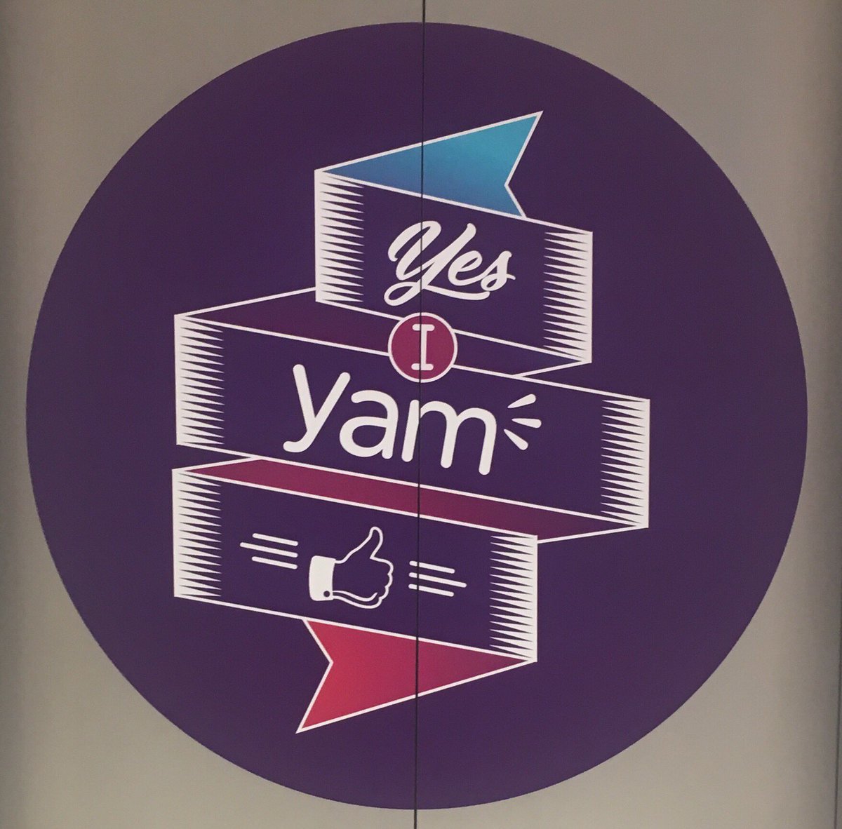 marc_cogrel's tweet photo. #YesOuiAre ! Félicitations aux organisateurs @89c3 de la #digitalweekbpce dont l’édition 2017 affiche un niveau de dynamisme inédit ! 👍🏼👏🏼👌🏼 https://t.co/r5H8y3abUz