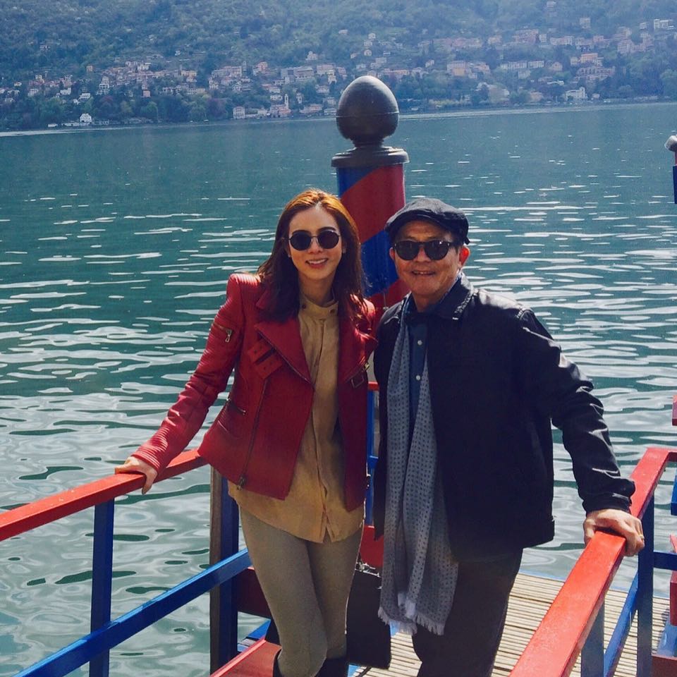 [Cris Stagram] Repost IG #crishorwang 
Happy birthday papa!!! We love u sooo much ❤️❤️ wishing u all the best of health and happiness ❤️❤️..