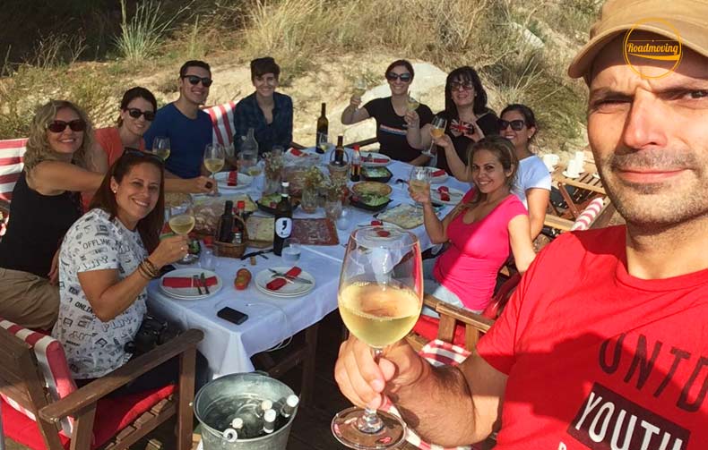 roadmovingblog's tweet photo. ¡Nuevo artículo en el blog! Os contamos como ha sido nuestro domingo 
"descubriendo el #Masnou, tierra de mar”: 👉 https://t.co/l1jMEDIe47 https://t.co/SDrDEOQhWu