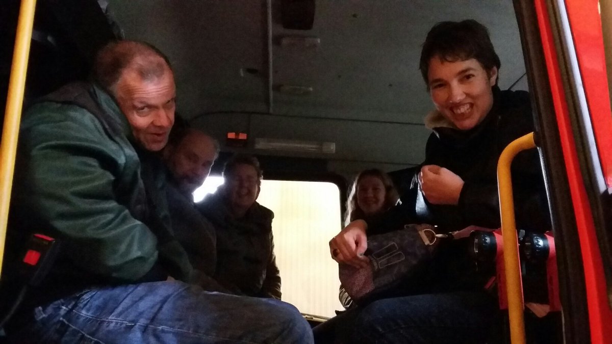 Deel 2 <a href="/NOVOdierenweide/">Theehuis Ter Apel</a> 'Hulpverleningsweek' voor @StichtingNOVO clienten: bezoek aan brandweerkazerne; zien, doen, ervaren.