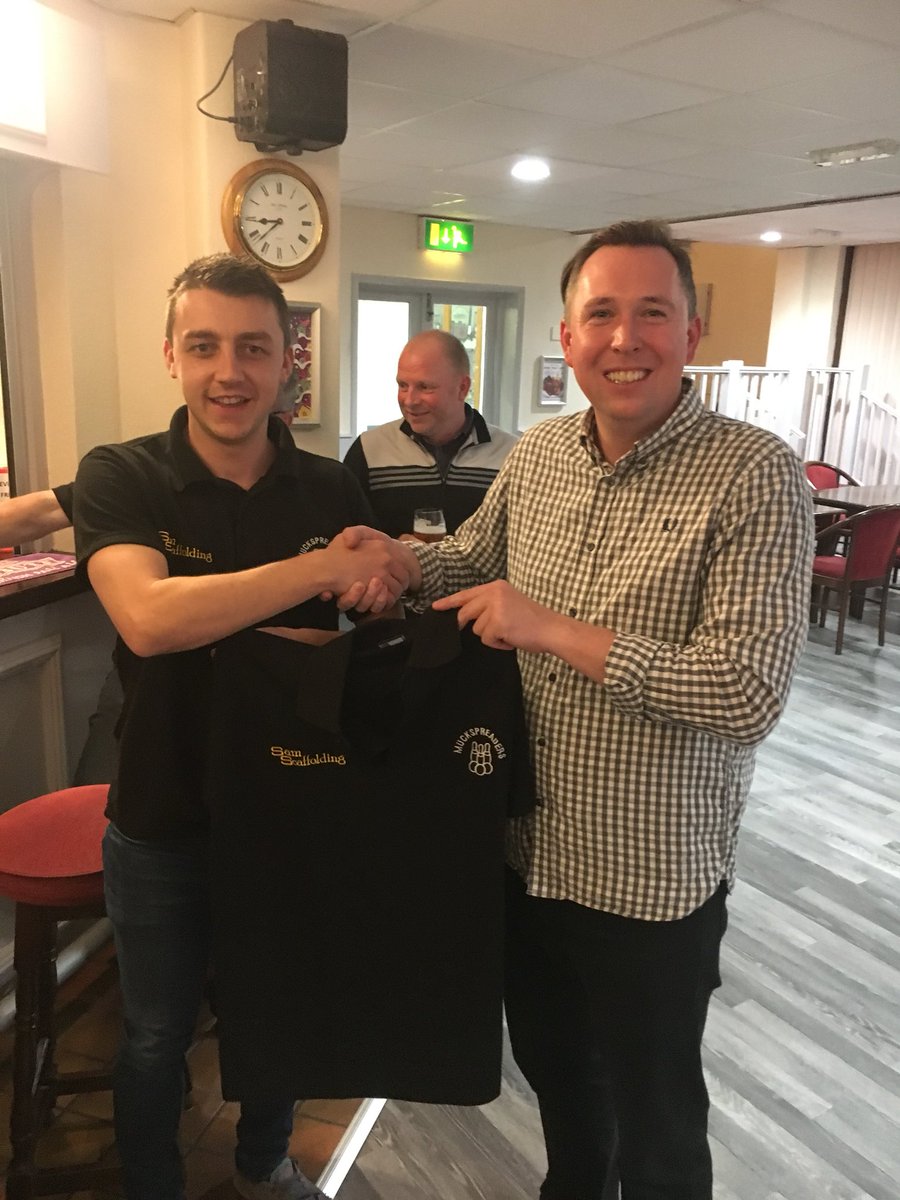SamScaff2003's tweet photo. New shirts supplied to @mightyspreaders. With a photobomber! #LOL #Dorset #Skittles @Wellerscaffold @HoleyMoley13 @lgatehouse8 #webleedmuck https://t.co/e4o4KciMBL