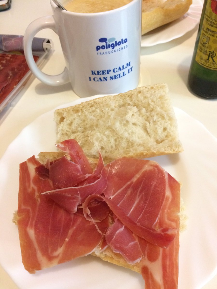MGonzlez_UBSp's tweet photo. Desayunos motivadores en @TPoliglota #Icansellit https://t.co/33RSThLKz9