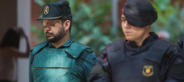 pacomarhuenda's tweet photo. #EquiparaciónYA 👮 El debate sobre la equiparación salarial de Policía y Guardia Civil, en manos de los diputados https://t.co/KBxMUYD3S5 https://t.co/sUVry6XKth