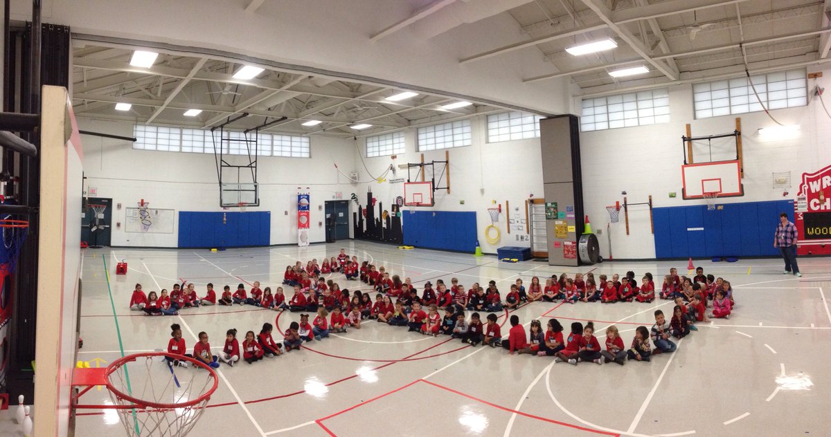Primary50SW's tweet photo. #woodlandprimary #redribbonweek2017 https://t.co/RQtjEQ9irz