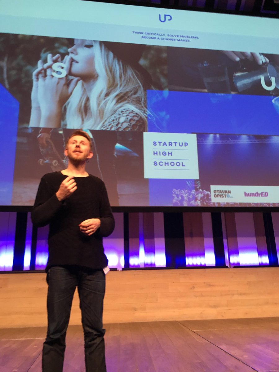leenapontynen's tweet image. @PeuraPekka and #startuphighschool in #learningreloaded #Budapest