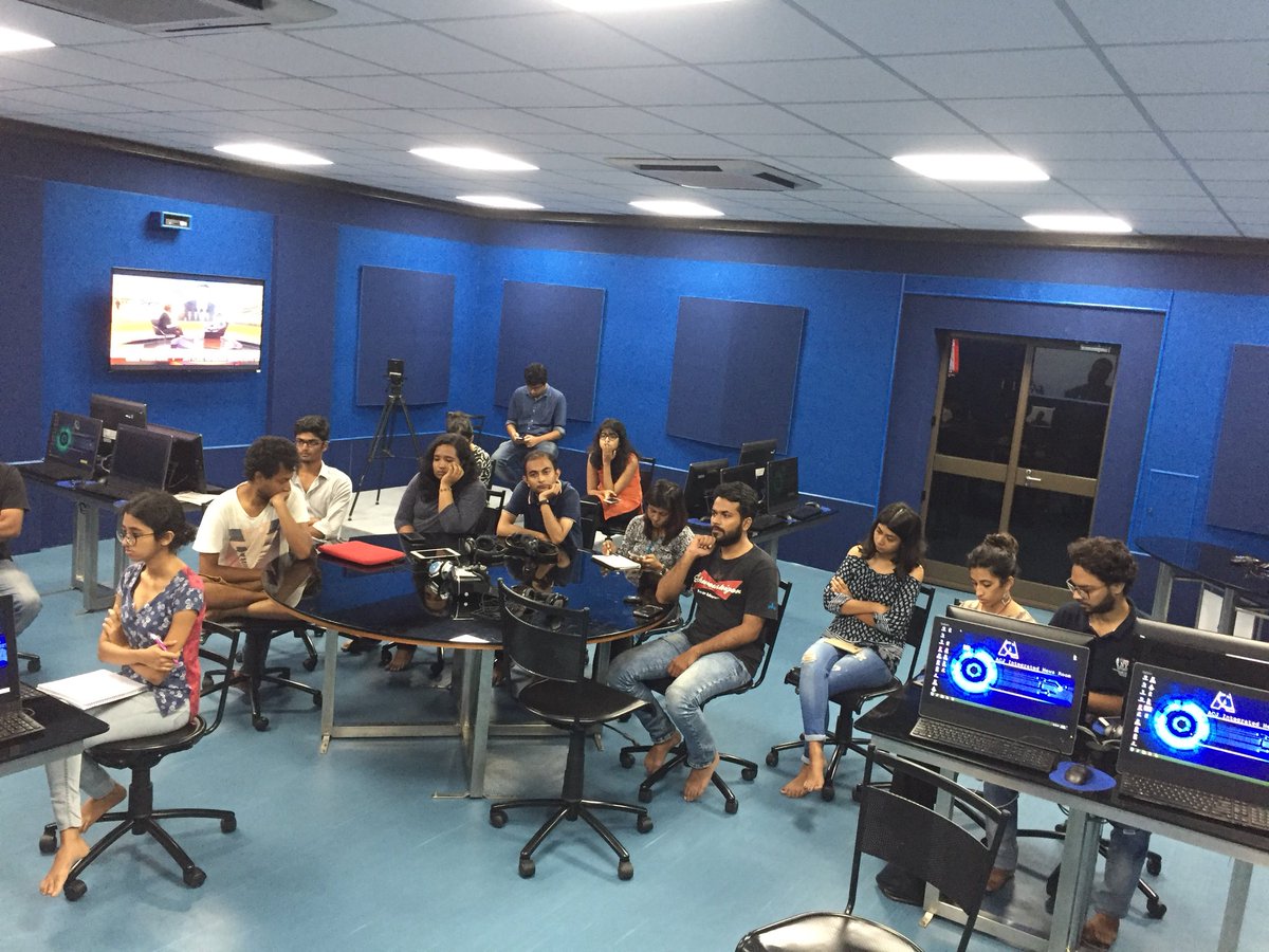 Dev (@devadasrajaram) on Twitter photo “Urban journalists should collaborate with rural reporters in storytelling to create a powerful, independent platform” <a href="/Shu_Cgnet/">ShubhranshuChoudhary</a> of <a href="/CGNet_Swara/">CGnet Swara</a> to <a href="/ACJIndia/">ACJ</a> Open House #ACJLive “Urban journalists should collaborate with rural reporters in storytelling to create a powerful, independent platform” <a href="/Shu_Cgnet/">ShubhranshuChoudhary</a> of <a href="/CGNet_Swara/">CGnet Swara</a> to <a href="/ACJIndia/">ACJ</a> Open House #ACJLive