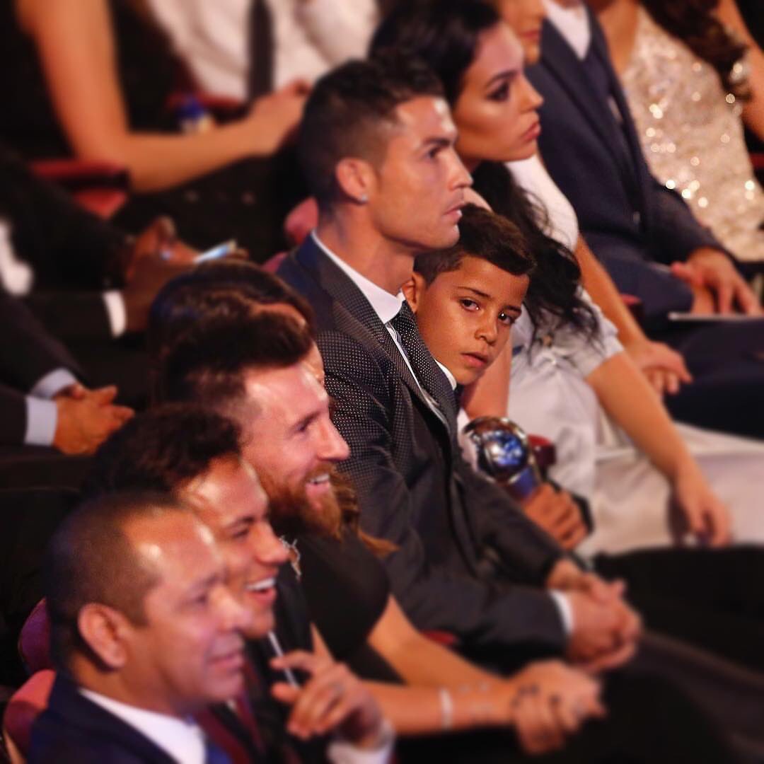 peekaymila's tweet photo. When you look up to someone higher than your father... https://t.co/FzJRTaEQUj