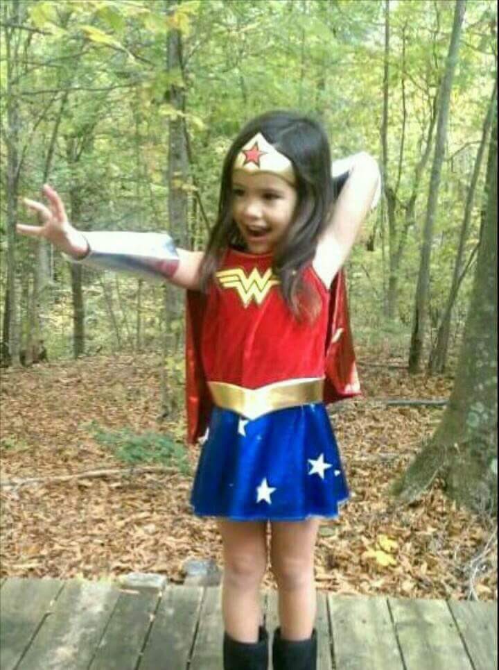 The Super Hero Trash Bash is this Sunday! Volunteer in your costume in Forest Hill Park @ noon #RVA 👻🎃🚯Details: facebook.com/events/1451315…