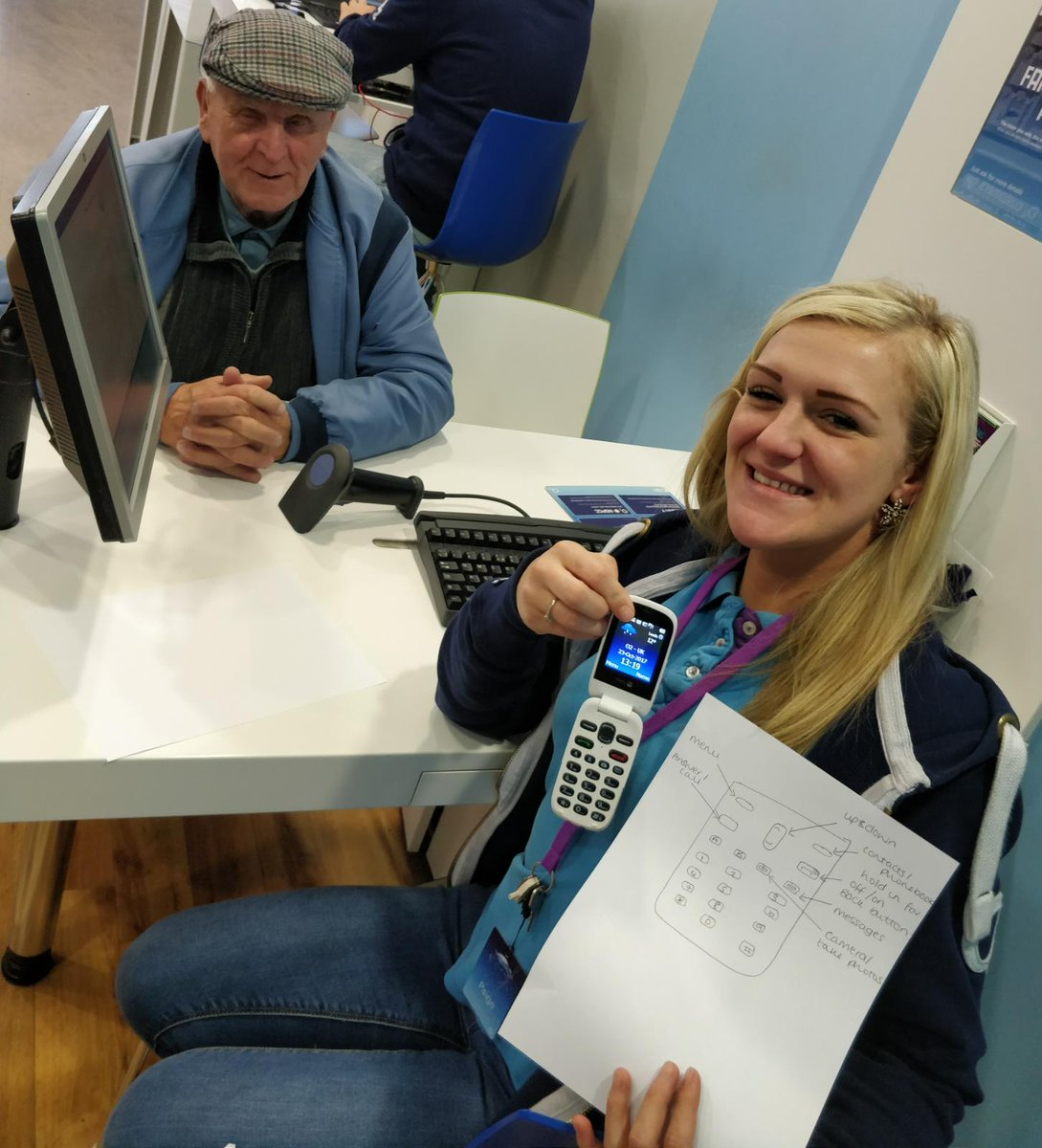 Paige going the extra mile for one of our customers and drawing him a diagram! <a href="/O2/">O2</a> in <a href="/CrossgatesSC/">Crossgates Shopping</a>