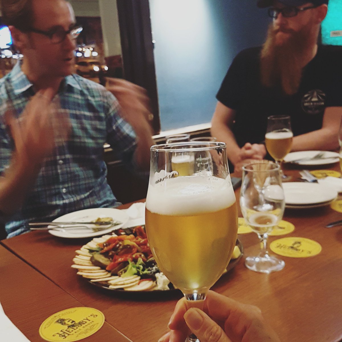 Beer, great chats and cheeeeeese   - thanks <a href="/goodbeermatt/">BeerMatt</a> and @GreenBeaconBrew #craftbeer #cheese #beertasting #brisbane #helsbysale #beer