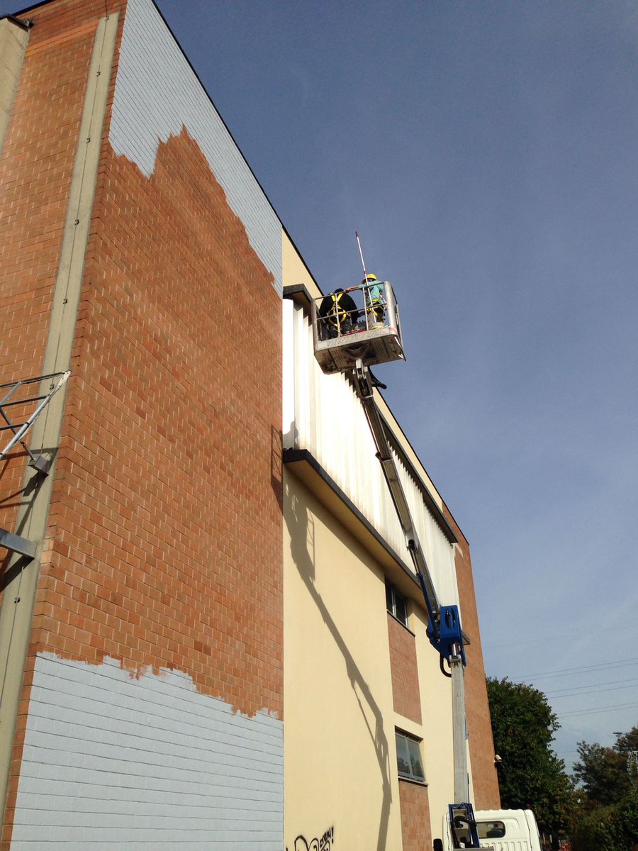 GramsciER's tweet photo. #Day2 #AGITATEVIproject @cheap_festival @CHEKOSART  #streetart #bologna #anotniogramci #gramscimonument https://t.co/gC52XpE7Js https://t.co/V1yNrmeFta