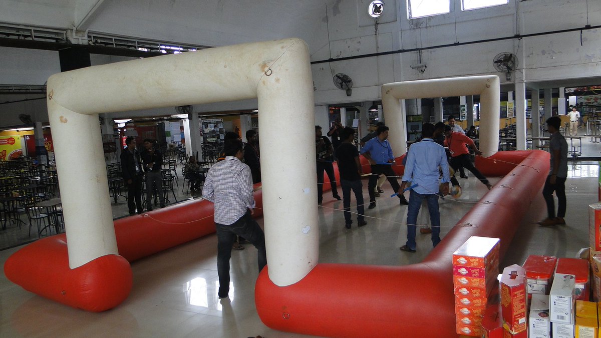 itcinfotech's tweet photo. Our employees having a gala time at the Pre-TAP campus fun activities #TAP2017 #ITCInfotechlife #iLoveITCInfotech #OfficeFun https://t.co/TLVTdp5Yx4