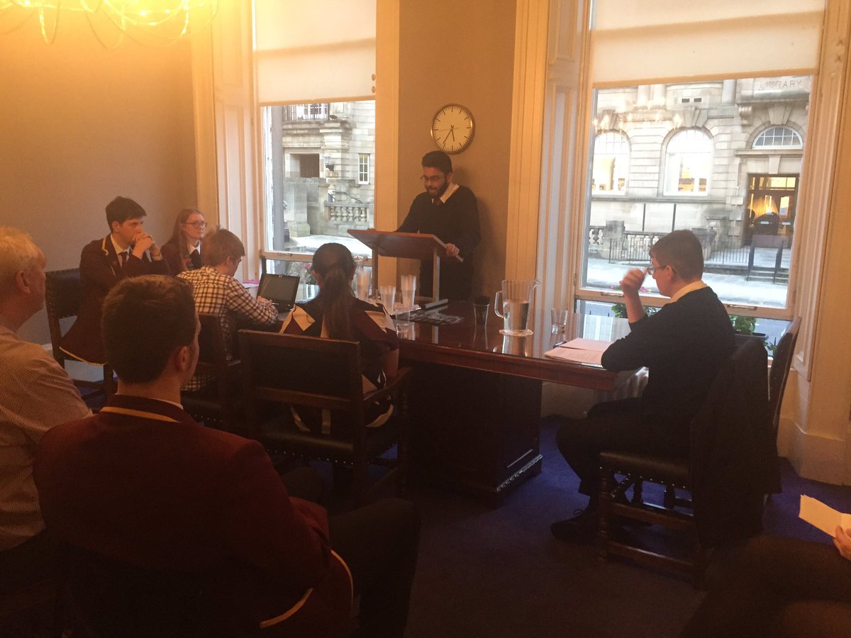 ScullionLaw's tweet photo. More pics from the first round of the annual #ScullionLAW #debatingCUP https://t.co/slNmzf36rt