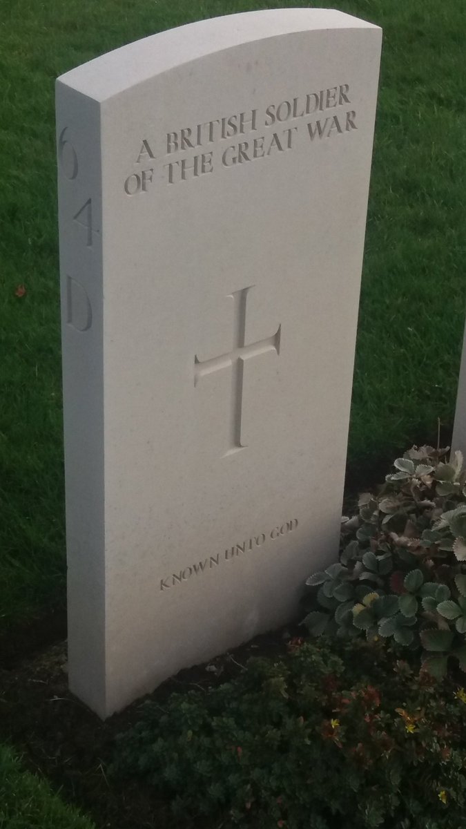 HistSquad1707's tweet photo. Humbled by my visit to the Tyne Cot Cemetery in Belgium
- B https://t.co/TGPaYpJm1y