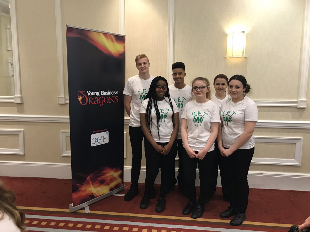 AlignTherapies's tweet photo. Good luck to our fabulous metor group @birchgrovecomp at the @GowerCollegeSwa @YBDWales today! 💪🏽 #ybd2017 https://t.co/947grmUKtf