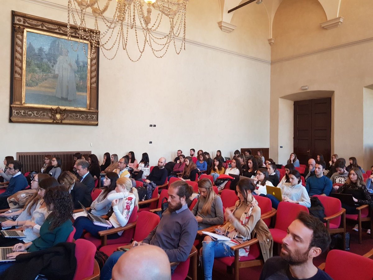 ilPrisma's tweet photo. Al convegno @Unicatt interveniamo sul tema #Phygitalspaces nuovi ambienti per il lavoro e l'apprendimento https://t.co/Do48zygam0