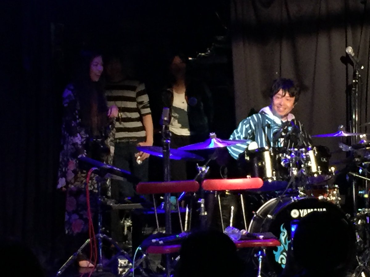 Yamahadrums_jp's tweet photo. SATOKO & KOZO SUGANUMA 出演!
孝三さんもSATOKOさんのLIVE CUSTOMを使って演奏。
お二人共 個性丸出しで最高です!
#satoko #菅沼孝三 #ドラマー #ヤマハドラム #LIVE_CUSTOM https://t.co/SyPSIMW5G1