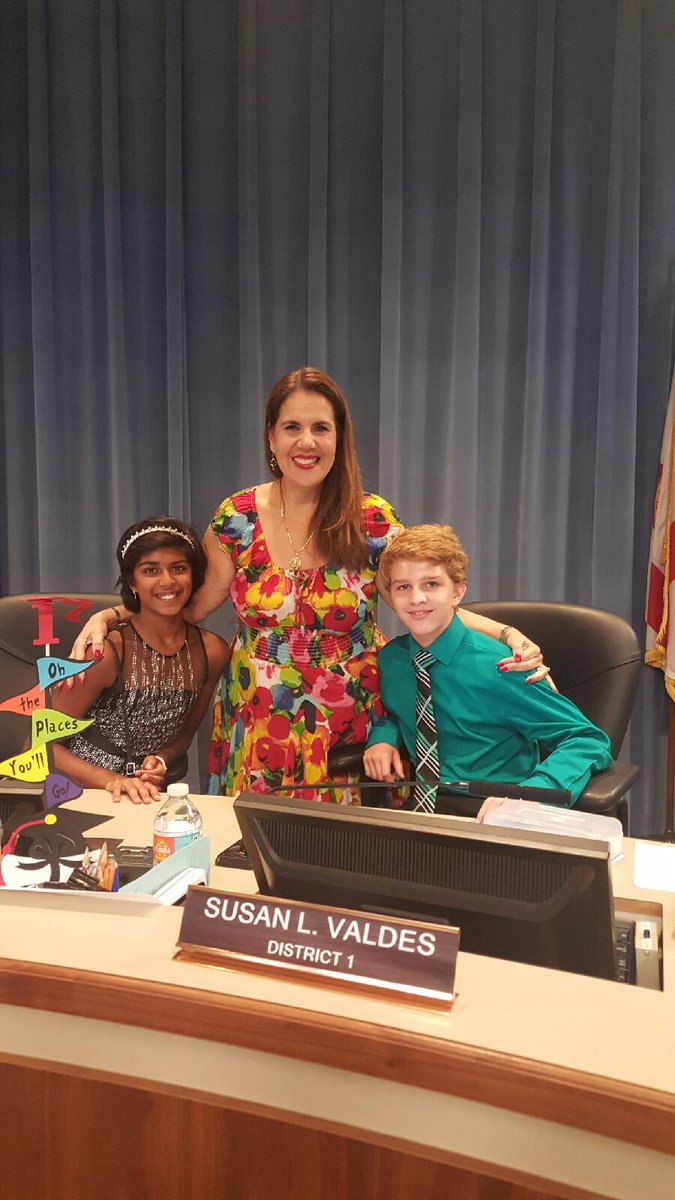 FarnellHCPS's tweet photo. Farnell students had HOT questions at School Board Student Forum😍! https://t.co/GPZQCh4uZF