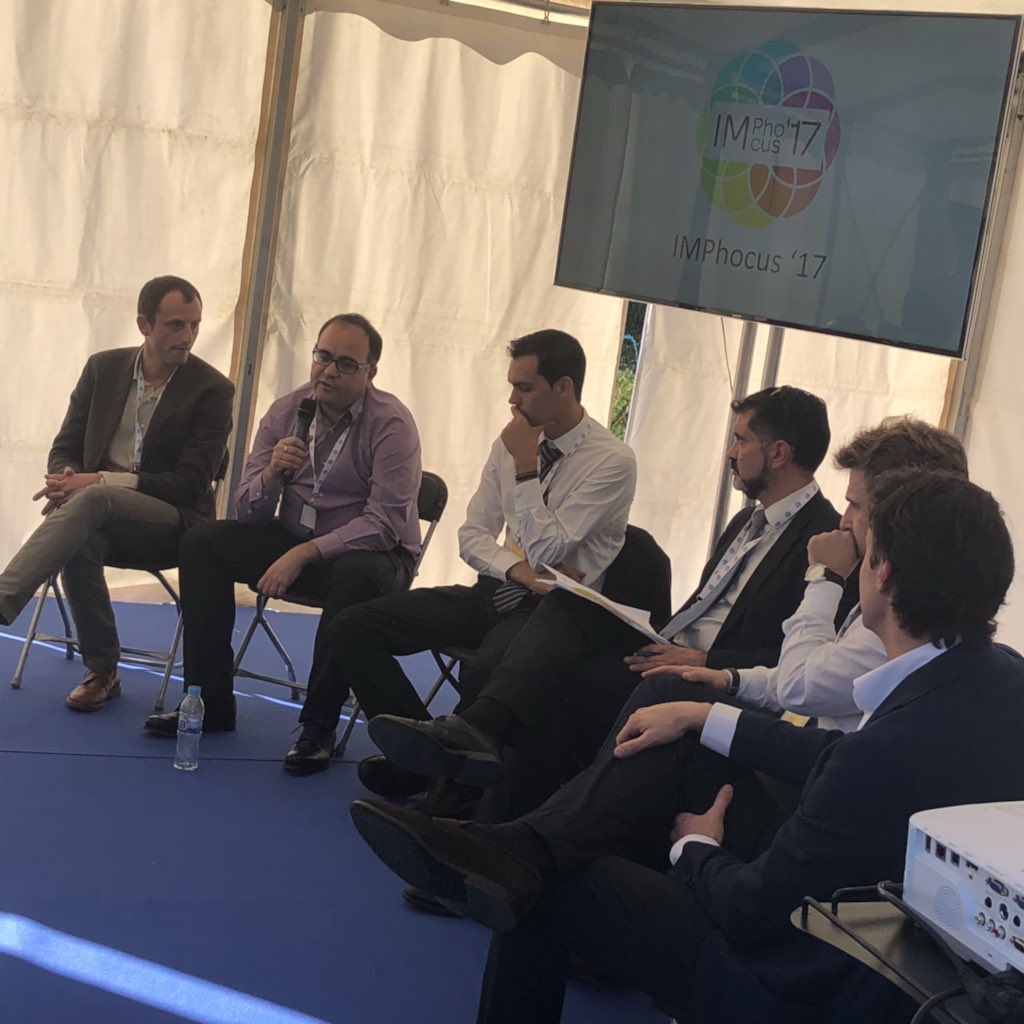 C_AunioN69's tweet photo. Mesa redonda de gran nivel #tecnologico en #imphocus2017 desarrollado por #grupoalava 👏🏻👏🏻👏🏻👏🏻 Enhorabuena 🚁🕹🎙🔝 #imphocus https://t.co/FnPQig1Ly8