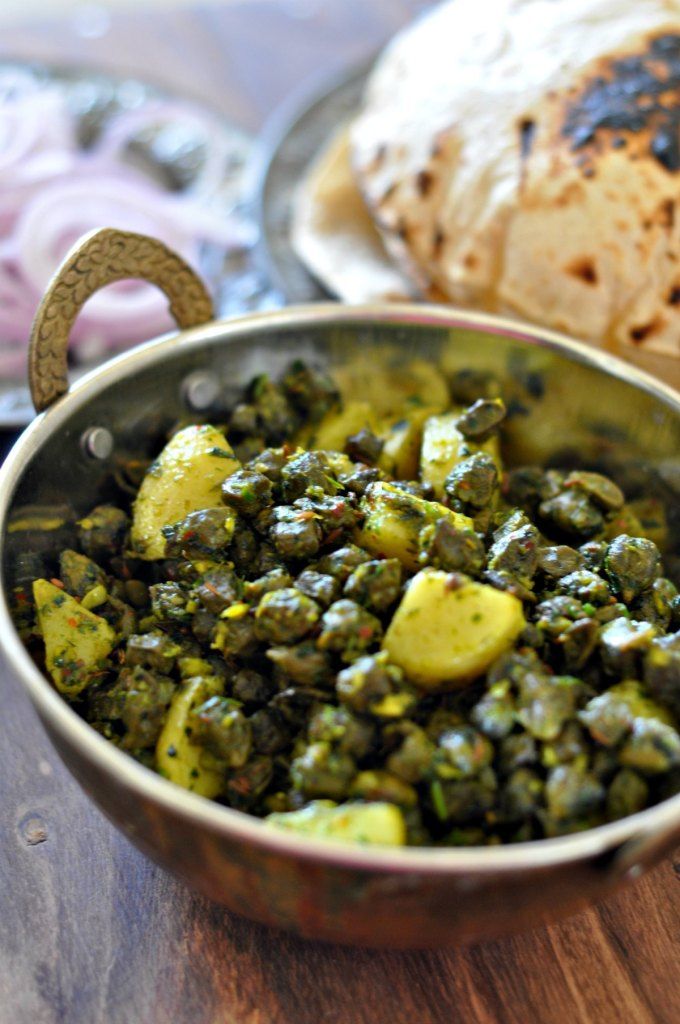 monikamanchanda's tweet photo. Ghughni inspired lehsuni cholia an easy & delicious recipe. Get those cholias today! https://t.co/tQGsT9pboC #recipe #food #cholia https://t.co/LZFSg9zH3y