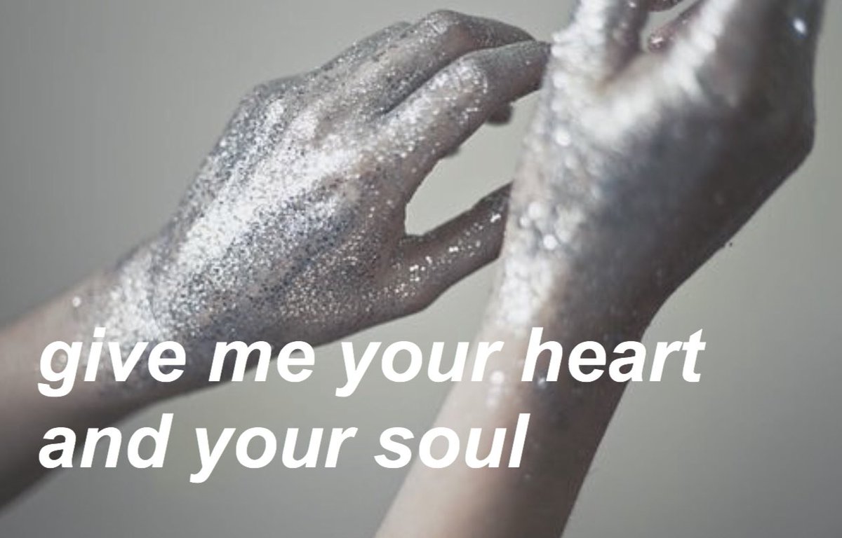 aestheticsmuse's tweet photo. hysteria https://t.co/FYTJobxo9x