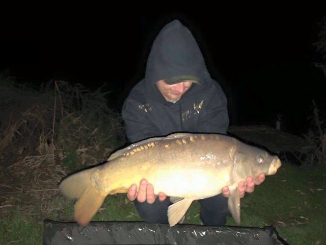 BigFishBaits's tweet photo. Team Member Matt and his good Lady on #Squilberry and #MIilkOne ... A wicked little combo this and getting very popular by the day https://t.co/GhzZ147YOE