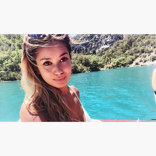 sofia190123's tweet image. Love is when you believe that you have forgotten it, you still find yourself caring about it. Follow my link here  goo.gl/5EoJ1n