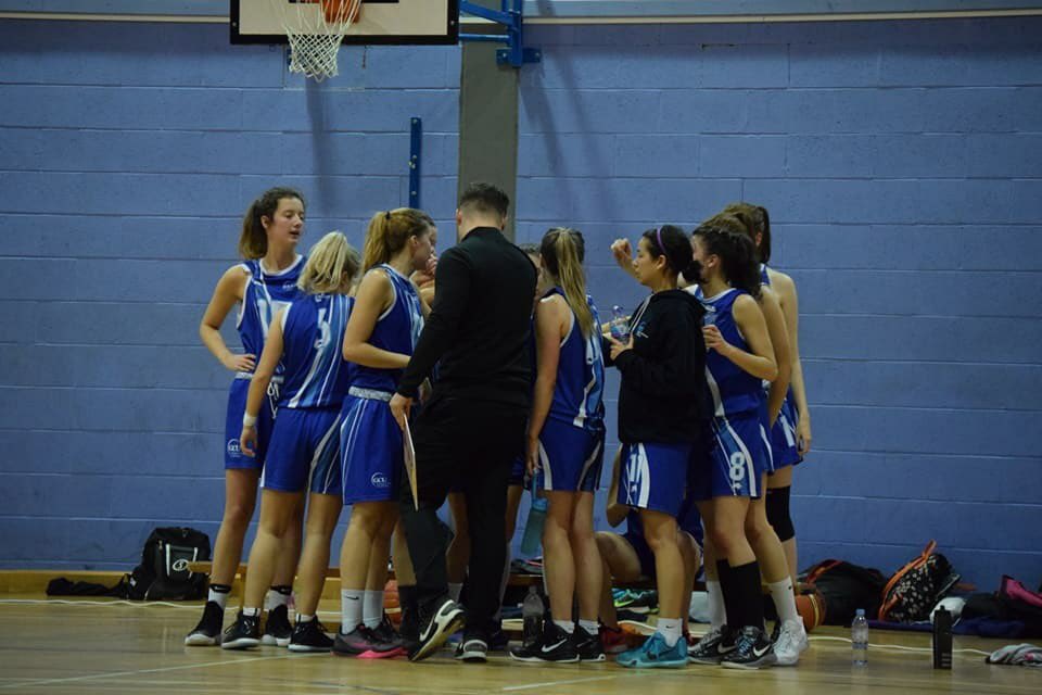 Good luck today girls against QMU! ⛹🏼‍♀️🏀 
#jointhepack #womensbasketball #blueandwhitearmy